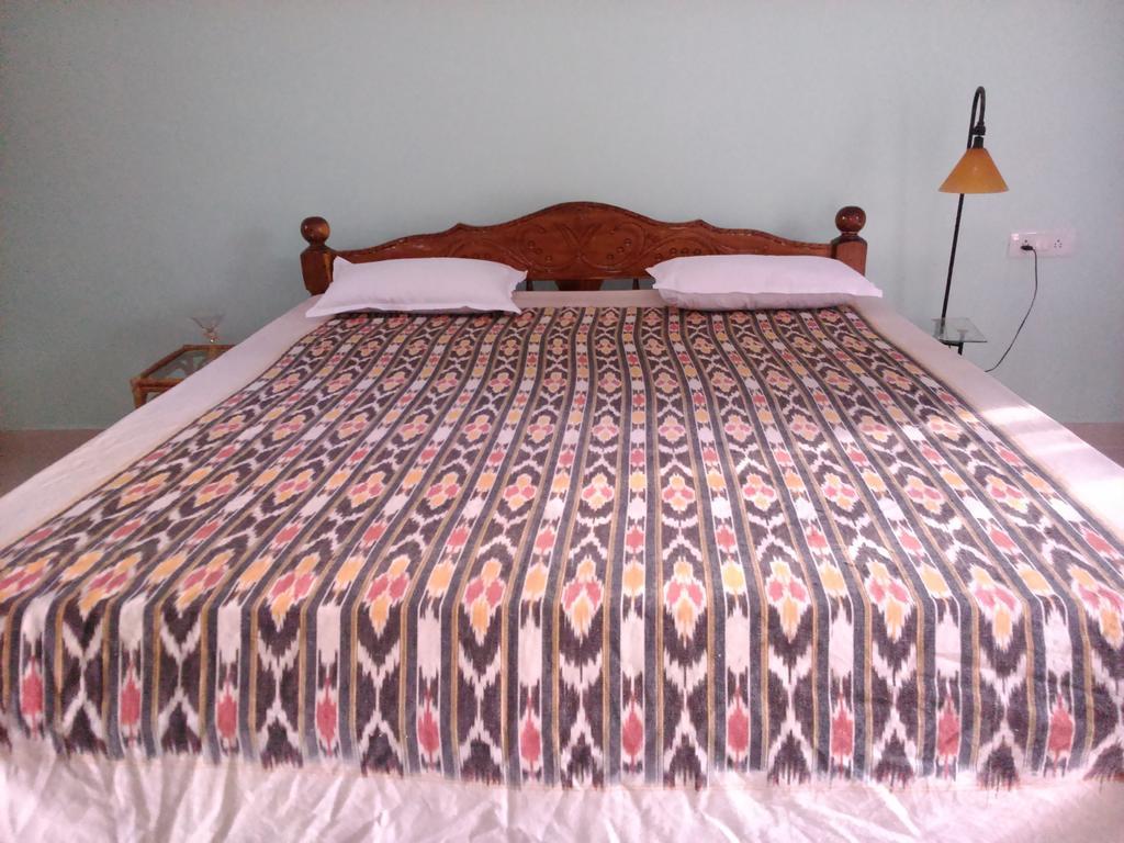 La Blanche Guest House Calangute Oda fotoğraf