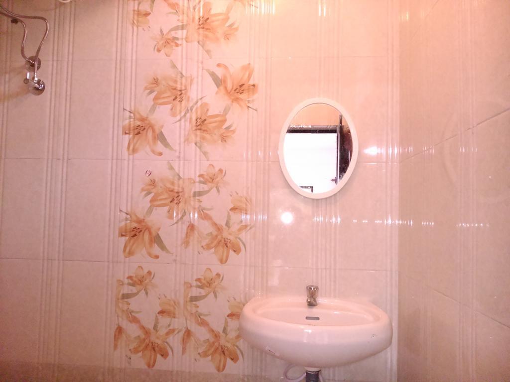 La Blanche Guest House Calangute Oda fotoğraf