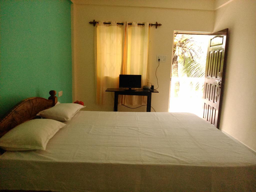 La Blanche Guest House Calangute Dış mekan fotoğraf